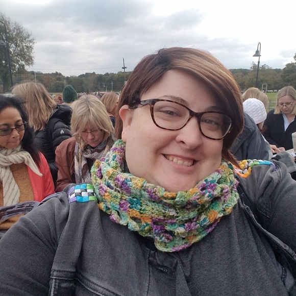 Meet your Posher, Susan - Picture 2 of 3